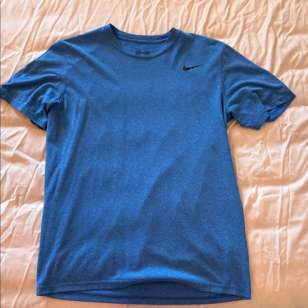 Nike Men's Heathered Blue Short Sleeve Tee